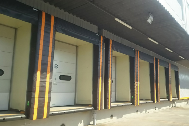 一括物流センター